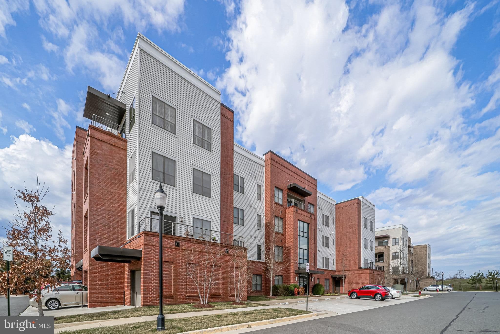 Spring Hill Lorton, 55+ active adult community in Northern Virginia